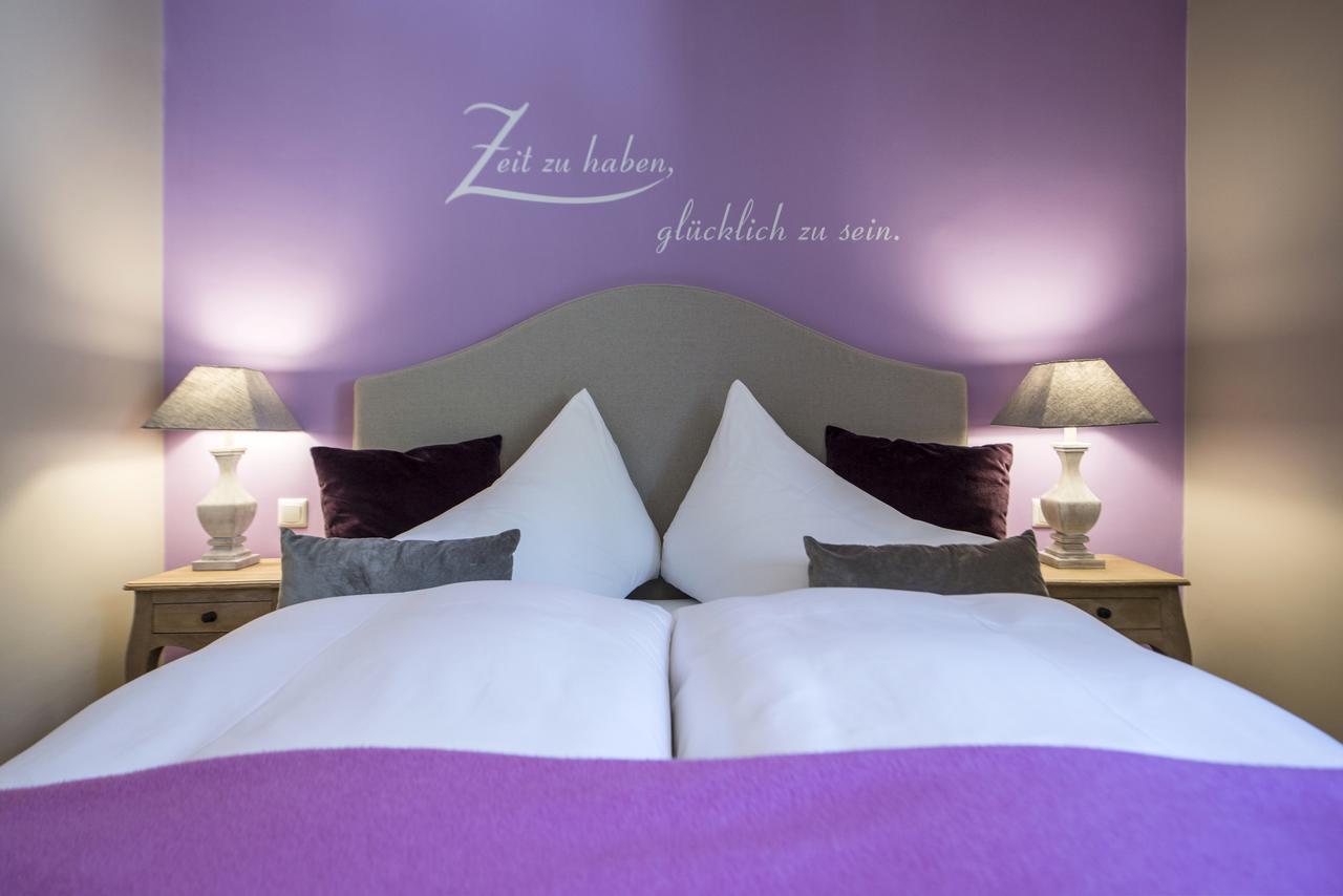 Waldruhe - Bett, Fruehstueck & Ein Laecheln Bed & Breakfast Bad Aussee Exterior photo