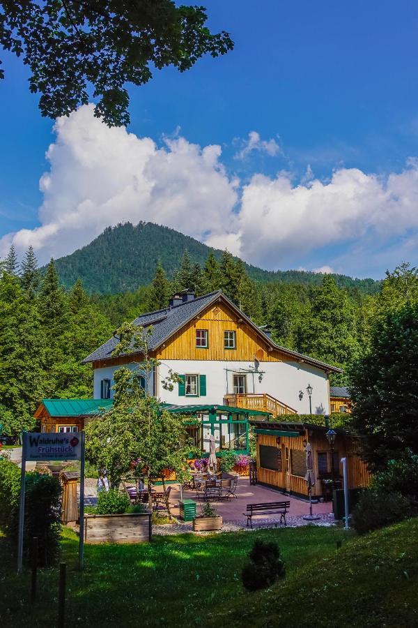 Waldruhe - Bett, Fruehstueck & Ein Laecheln Bed & Breakfast Bad Aussee Exterior photo